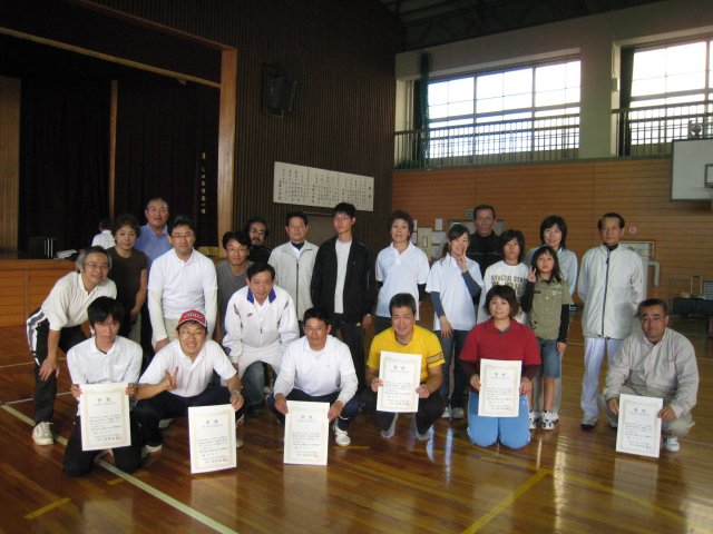 �Q�O�O�V�݂��X�|�[�c�t�F�X�e�B�o��