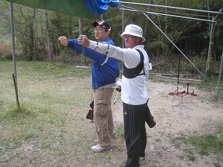 ����Ȏ˖@�ł́A���̂��������󂵂܂���I��߂Ƃ��Ȃ����B