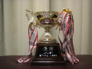 ��񂱂̉a����ɂ͏��������邵�A�}�O�J�b�v�ɂ̓S�c�S�c���Ă��邵