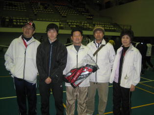 �Ȃ񂩔��Ă܂���H