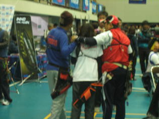 ���E�͈�ƁA�l�ނ͌Z��I