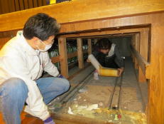 �ޗ��̒�̃}�_��