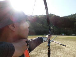 �x�A�V���t�g�łV�O�����˂Ҏ�